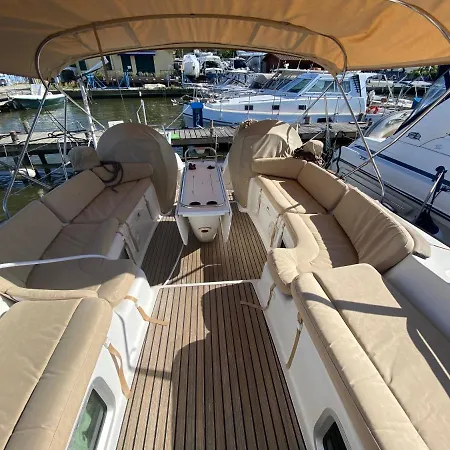 Bateau-hôtel Jeanneau Sun Odyssey 54 Ds Lulu' *